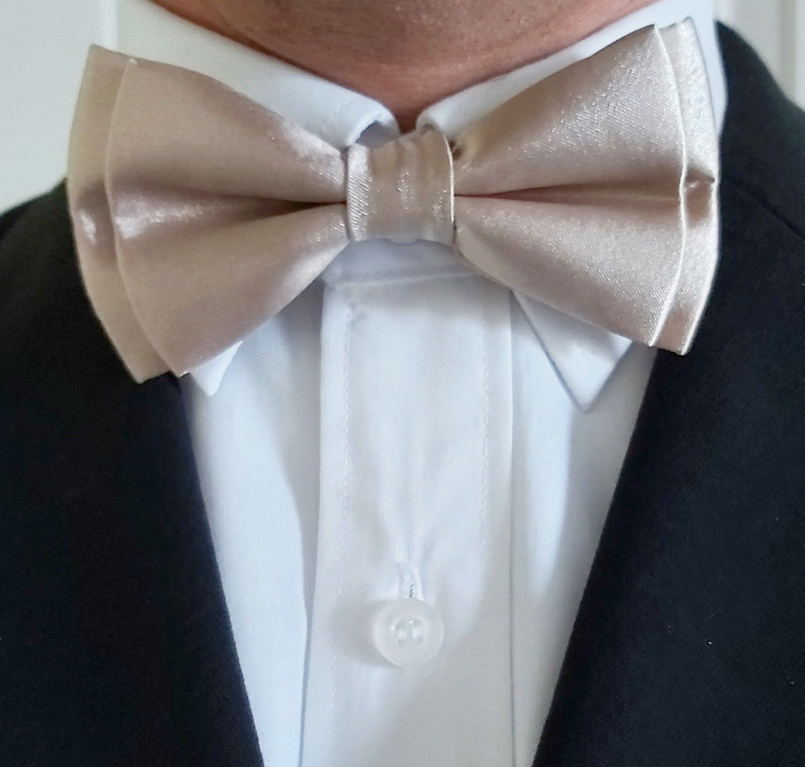 Bow Tie - Gold