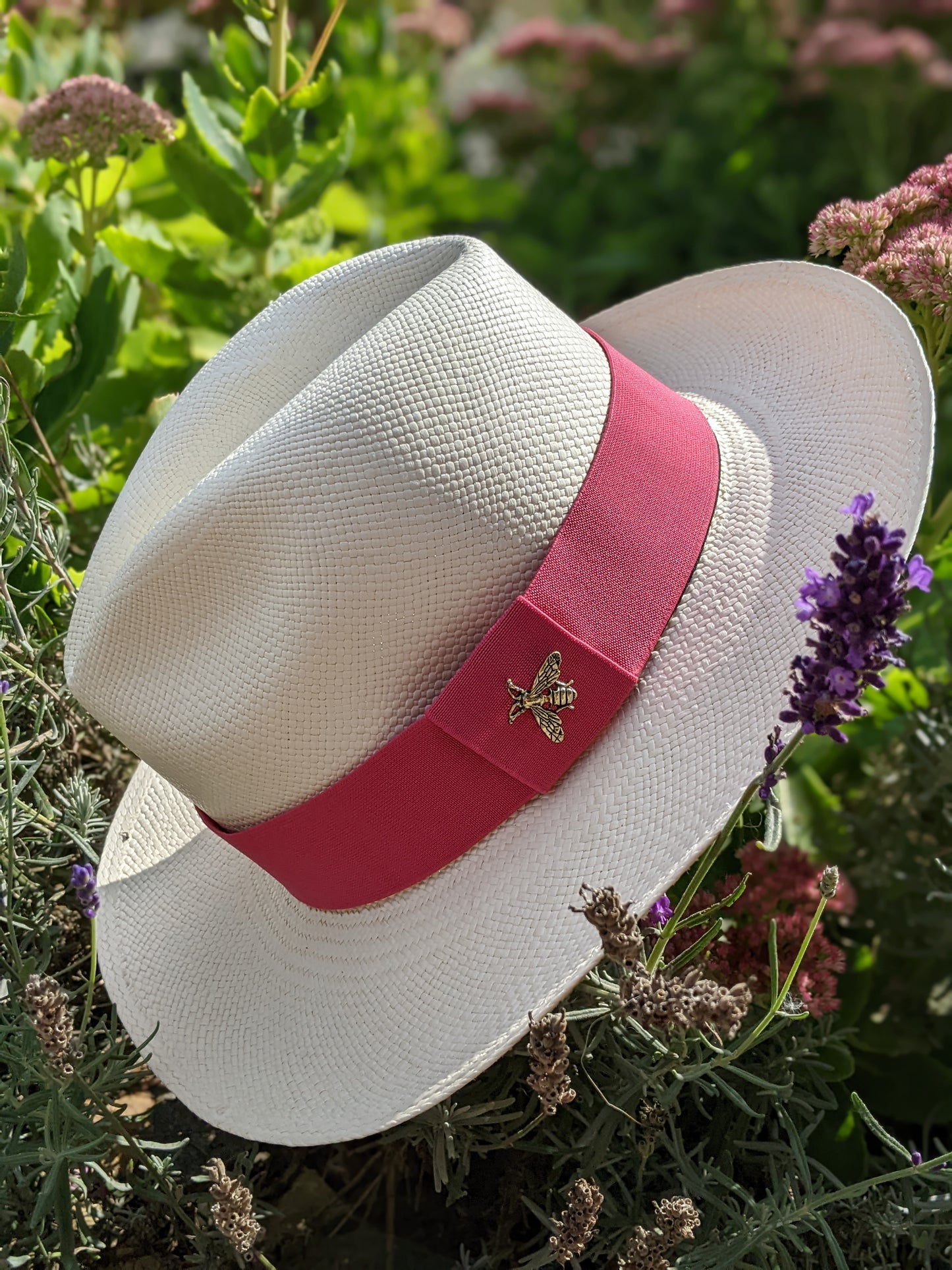 Charity Hat Pin - Golden Bee (supporting London Wildlife Trust)