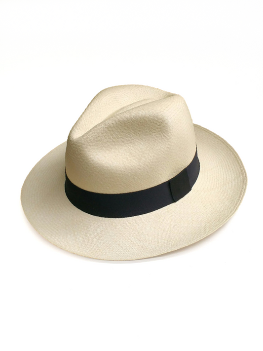 Genuine Montecristi Panama Hat - in Natural